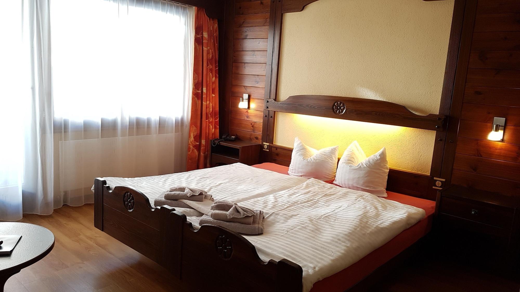 סאס פה Hotel Europa מראה חיצוני תמונה