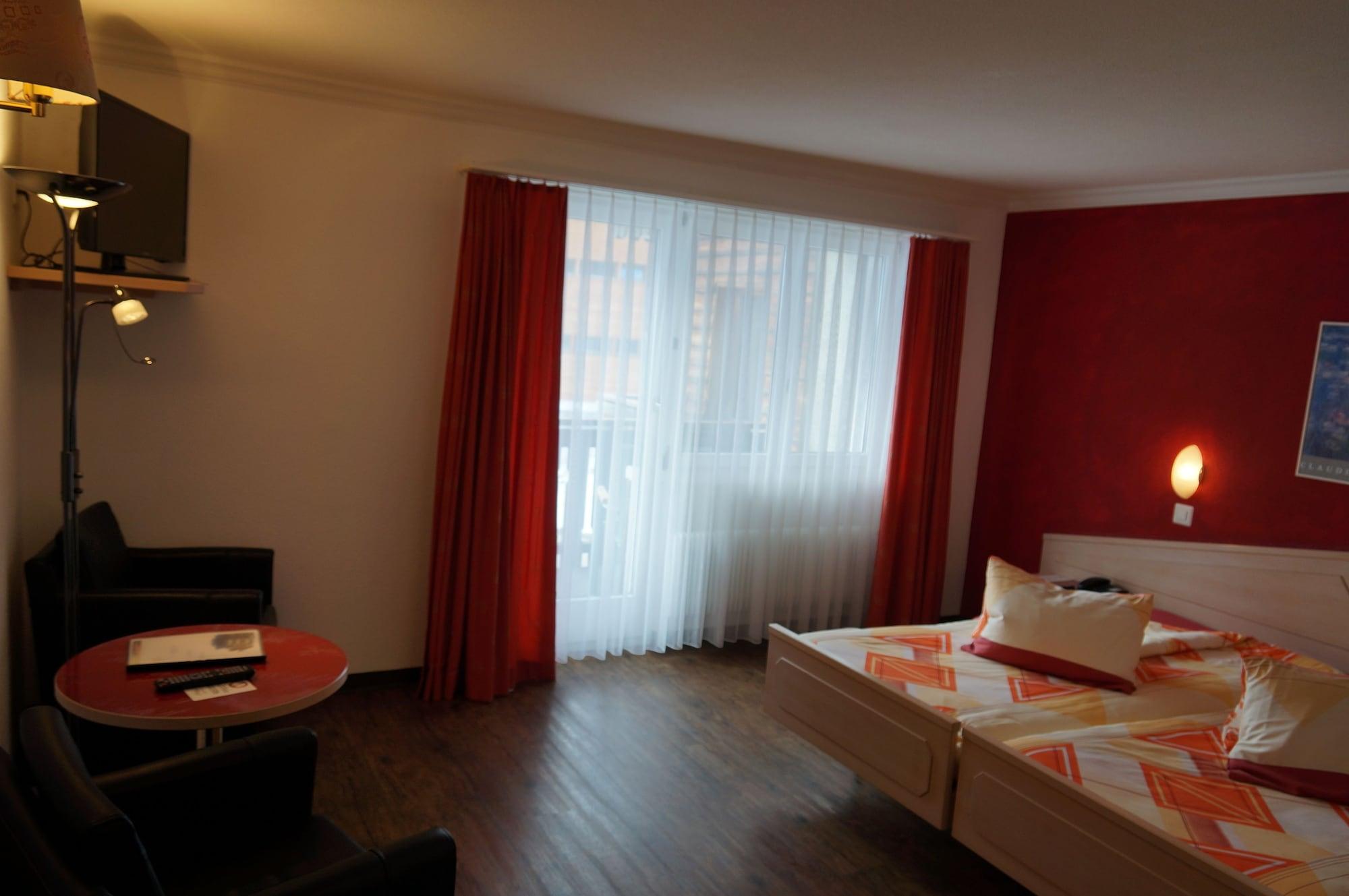 סאס פה Hotel Europa מראה חיצוני תמונה